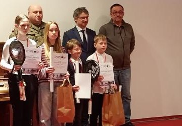Sukces naszych uczniów w Turnieju Strzeleckim dla dzieci, młodzieży i dorosłych z gminy Tymbark.